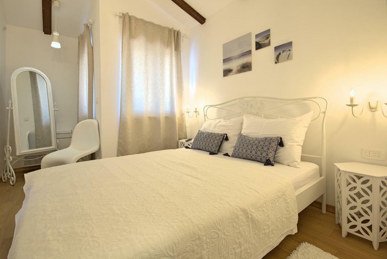 Villa Vespera Rosini Exteriér fotografie